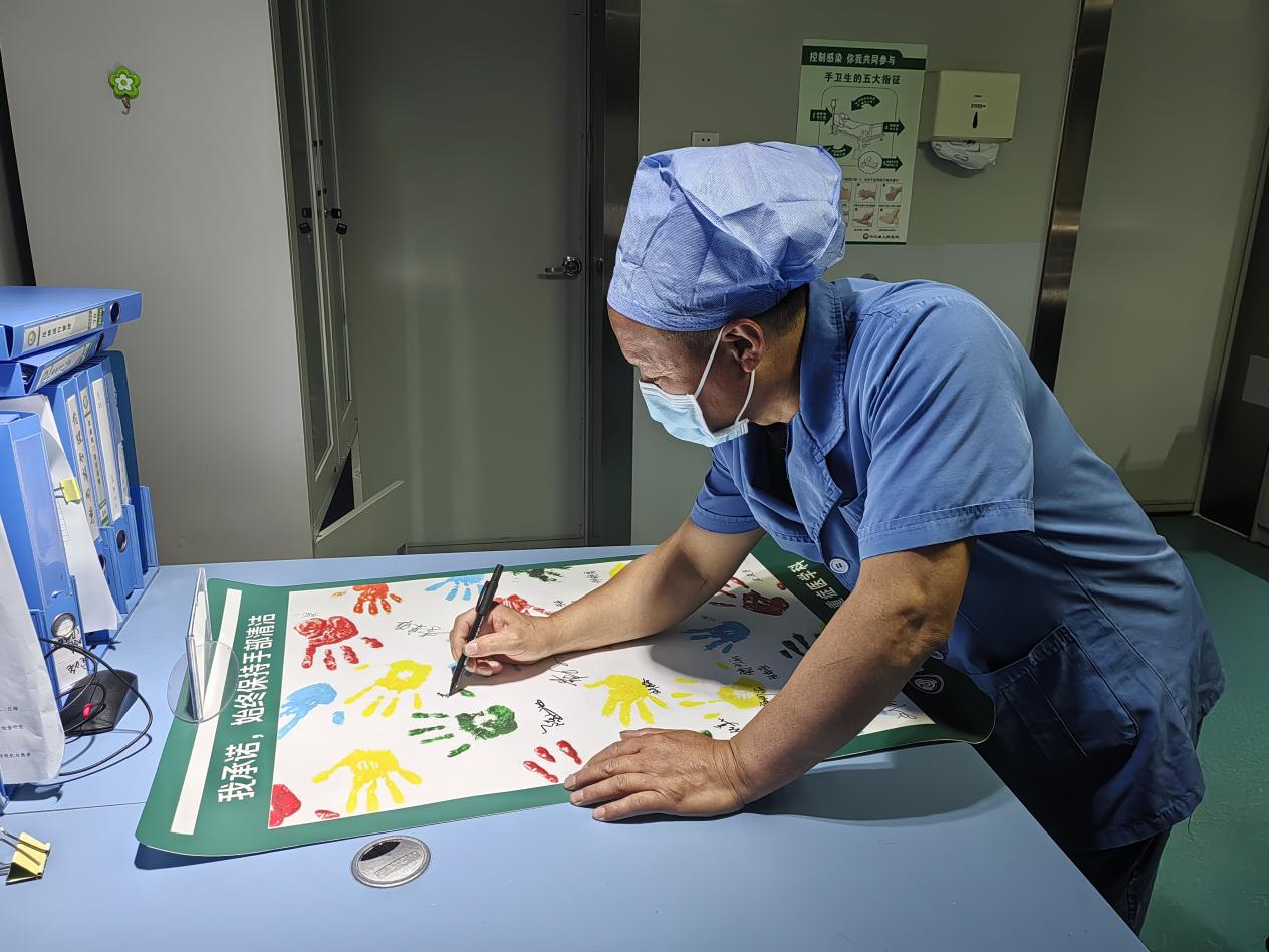 1747039444852012383.png 1747039444852012383.png